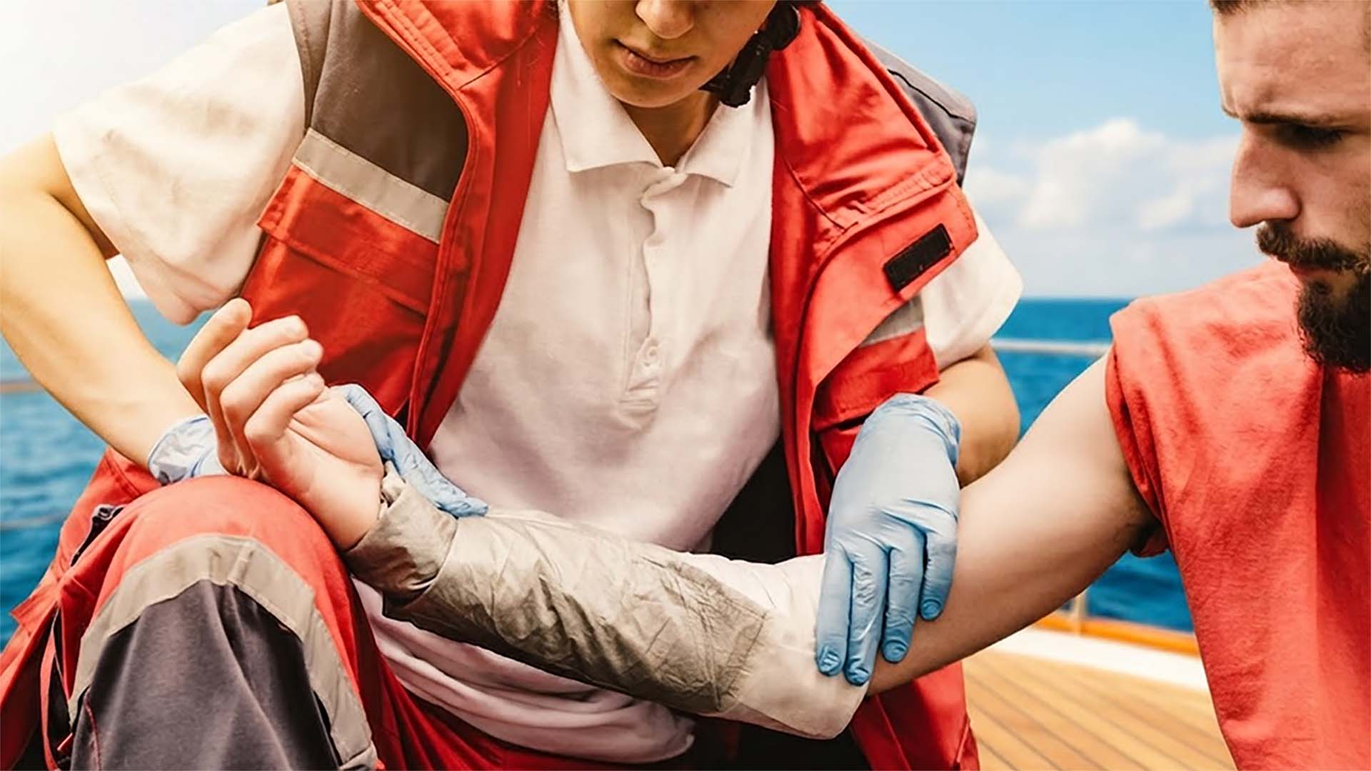 Common Workplace Hazards and Injuries for Seafarers